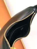 PRADA New Moon handbag, high-quality 1:1 replica. Dimensions: 22.5 x 18.5 x 6.5 cm - Image 3