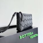 BOTTEGA VENETA High-Quality 1:1 Replica Bag Dimensions: 25*15*5 cm - Image 14