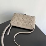 BOTTEGA VENETA High-Quality 1:1 Replica Bag Dimensions: 25*15*5 cm - Image 3
