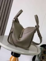 Loewe Hammock bag (premium version) dimensions: 20x19x14cm - Image 8