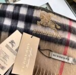 Burberry scarf 30x180cm - Image 4