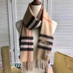 Burberry scarf 30x180cm - Image 3